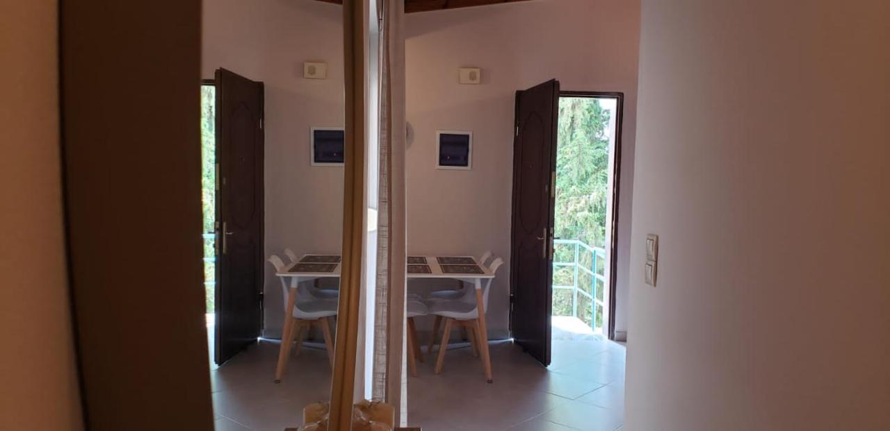 Michalis, 2-Bedroom Apartment In Saranda Экстерьер фото